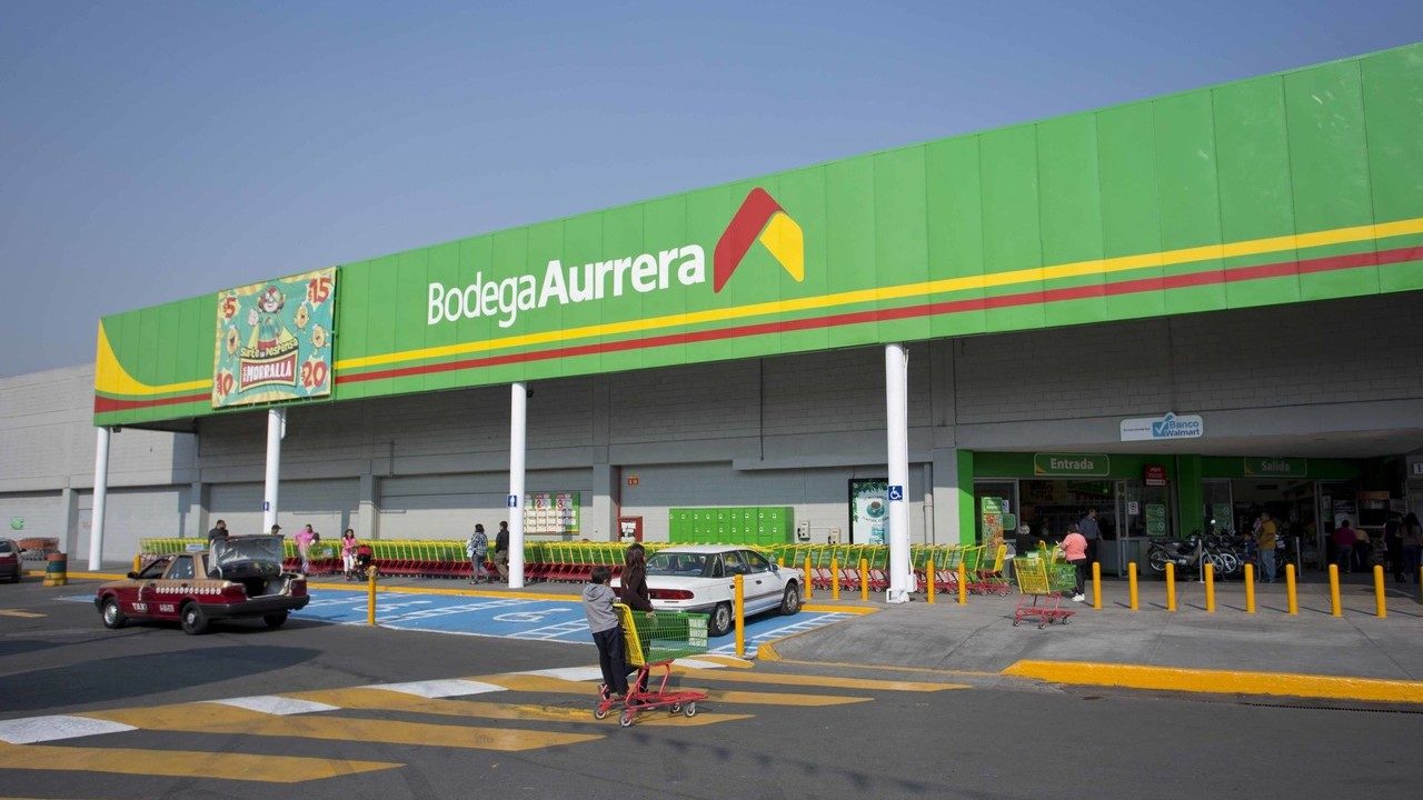 What should be done first to dedupe Facebook data? How can Facebook customer prospecting be accurately performed?